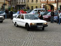 kostelec_07_mitch_mb_093.jpg