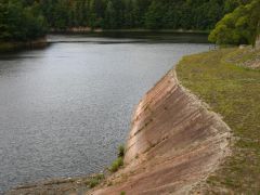 kostelec_07_mitch_mb_202.jpg