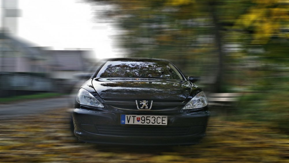 PicsArt_10-26-10.09.12.jpg