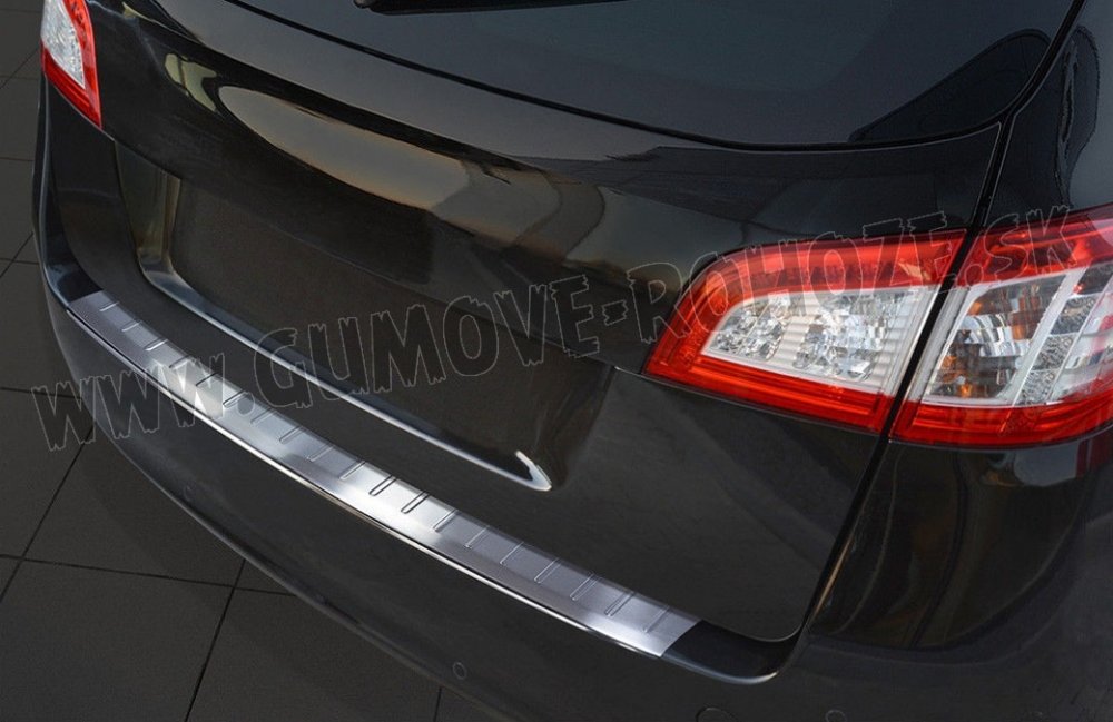2-35990-peugeot-508-combi-od-2011-nerezova-lista-zadneho-naraznika.jpg