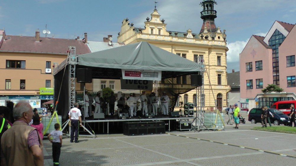S1540115.JPG