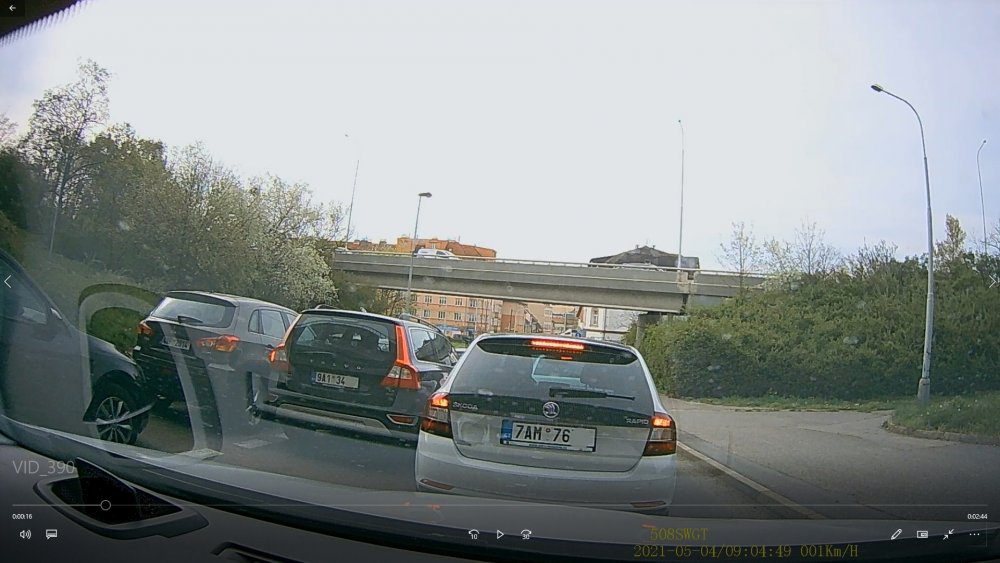 zrcátko.jpg