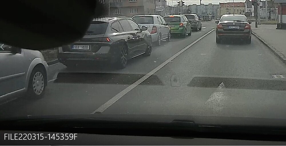 Klubák.jpg