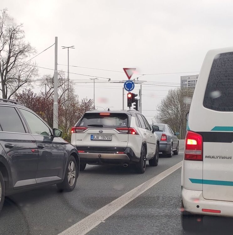RZ01.jpg