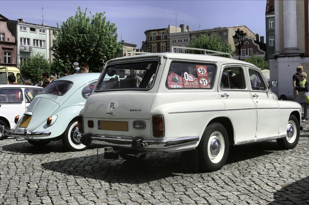 FSO-Warszawa-223k-20150503-da-unreg.jpg