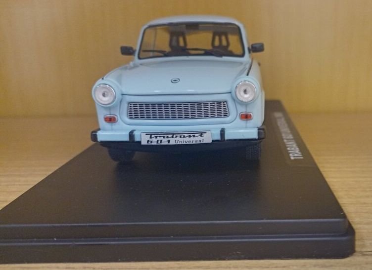 Trabi2.jpg