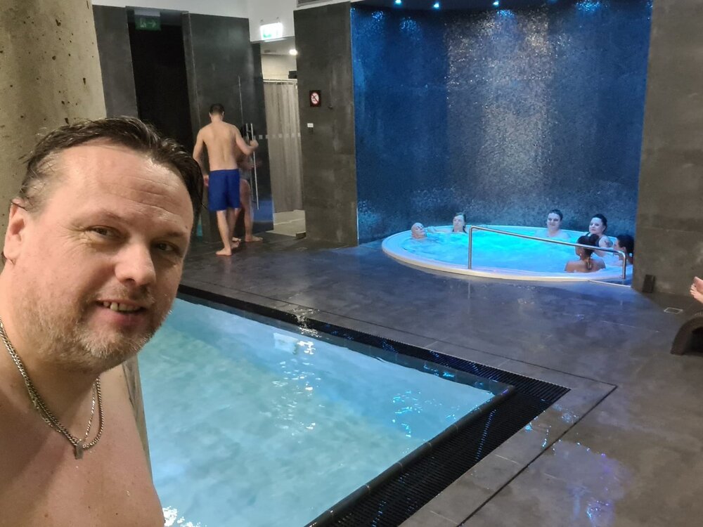 2024-01-27 15.07.50.jpg
