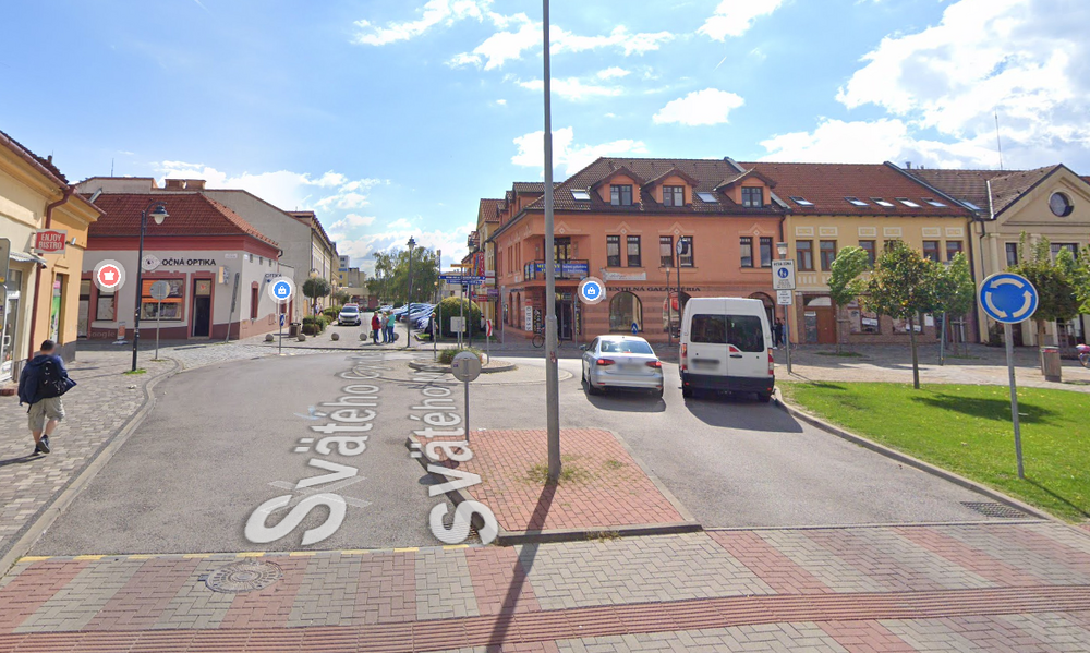 obrzok.thumb.png.3d031643ca20cca1e34297b1255fea84.png